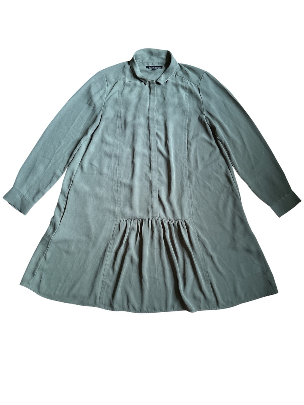 Banana Republic shirt dress y2k 90s drop waist sage green size 2 sheer